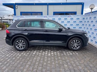 VOLKSWAGEN Tiguan 1.6 TDI SCR Style BlueMotion Technology