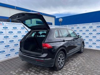 VOLKSWAGEN Tiguan 1.6 TDI SCR Style BlueMotion Technology