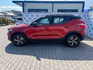 VOLVO XC40 D3 AWD Geartronic R-design