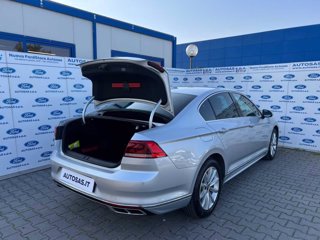 VOLKSWAGEN Passat 1.6 TDI SCR DSG Business BMT