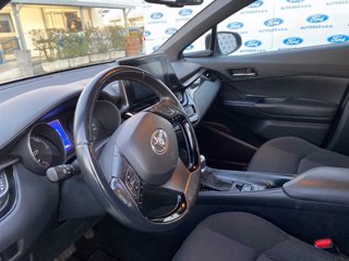 TOYOTA C-HR 1.8 Hybrid E-CVT Active