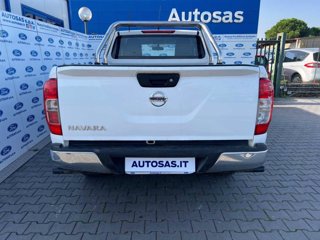 NISSAN Navara 2.3 dCi 4WD King Cab Acenta