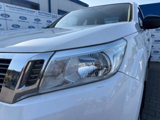 NISSAN Navara 2.3 dCi 4WD King Cab Acenta