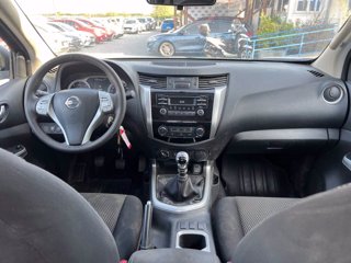 NISSAN Navara 2.3 dCi 4WD King Cab Acenta