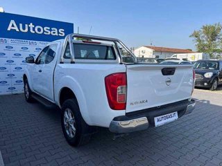 NISSAN Navara 2.3 dCi 4WD King Cab Acenta