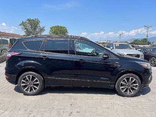 FORD Kuga 1.5 TDCI 120 CV S&S 2WD ST-Line